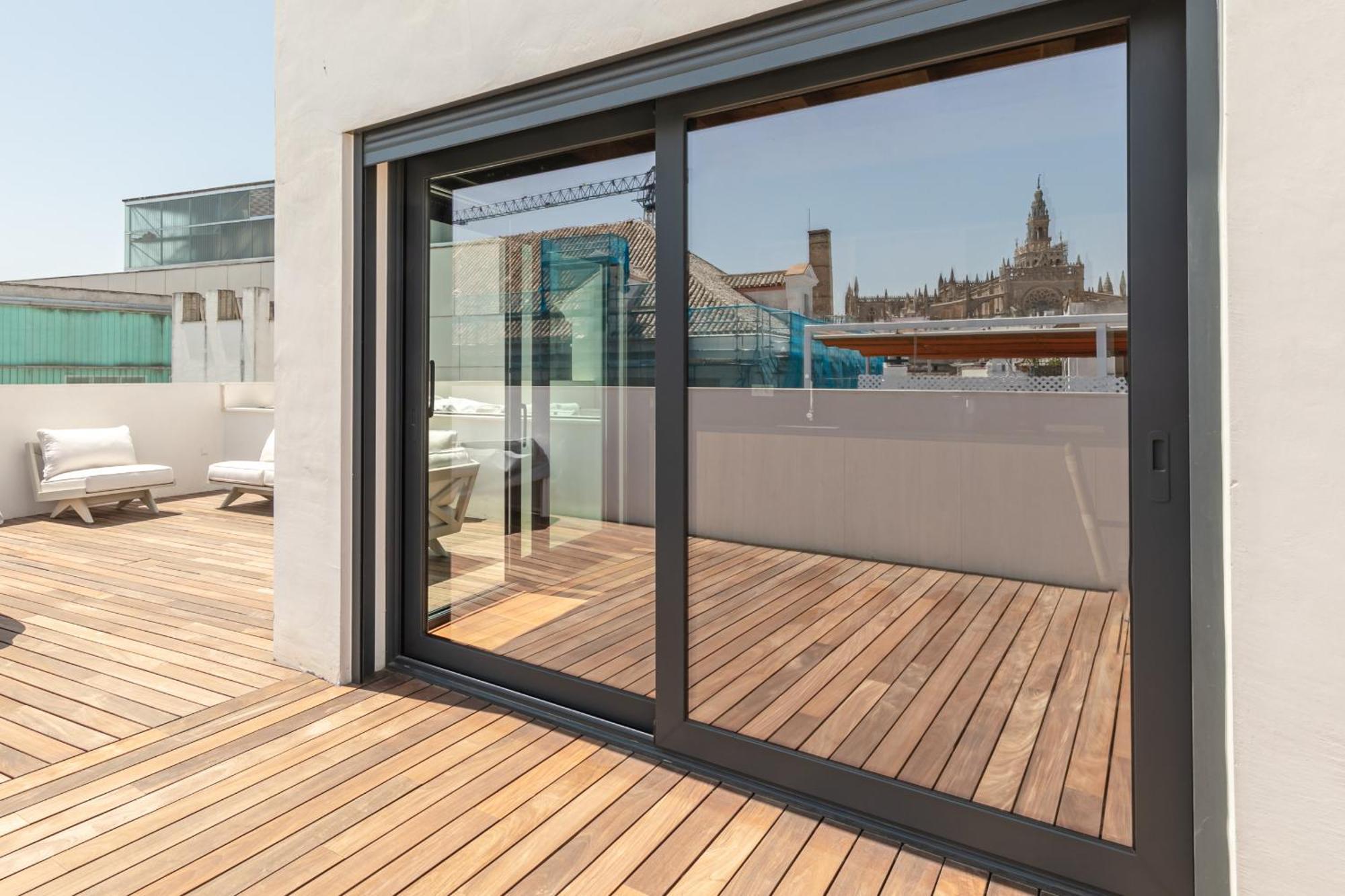 Green-Apartments Reales Atarazanas Suites Sevilla Exterior foto